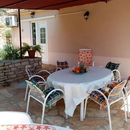 Διαμέρισμα Danica - Large Terrace With Sea View