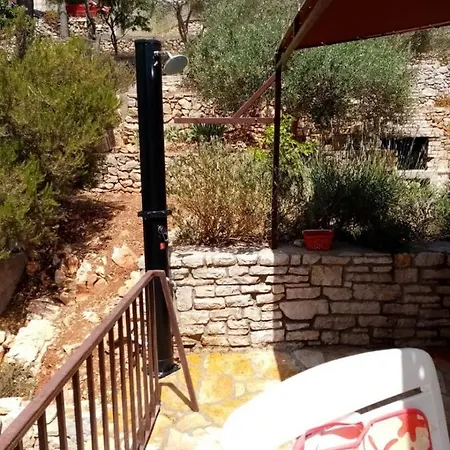 Danica - Large Terrace With Sea View Vela Luka