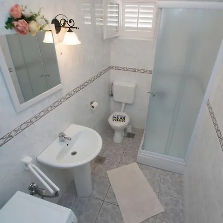 Danica - Large Terrace With Sea View * וולה לוקה